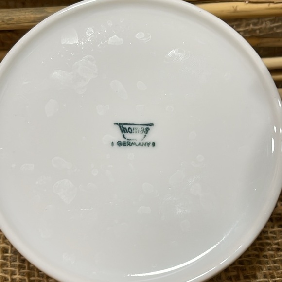 Thomas Germany Set of 4 Ceramic Soup Cup Bowls and Saucers - Picture 2 of 6